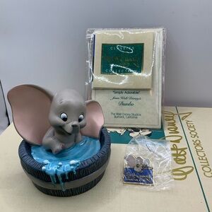 Walt Disney Classic Collectors Society Vintage Simply Adorable Dumbo